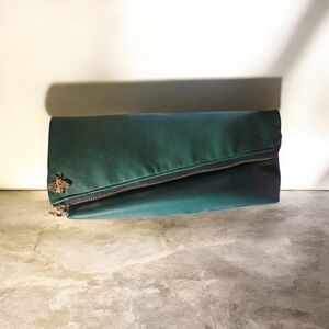 Stylish Green Genuine Lambskin Leather Clutch with Zipper - Handmade